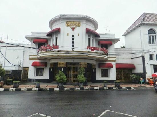 The Majestic Theatre